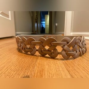 White House Black Market Snap Tan Belt, Size Small